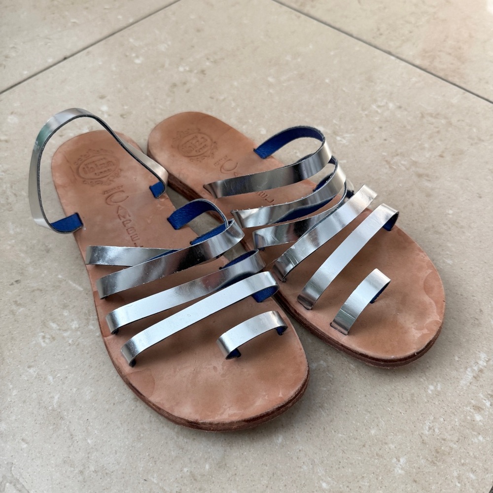 Jeffrey Campbell California Handmade Ibiza Last Metallic Silver Sandals Flat 7US